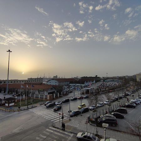 Celestial Luxury Skg Port Apartment Tesalonika Bagian luar foto